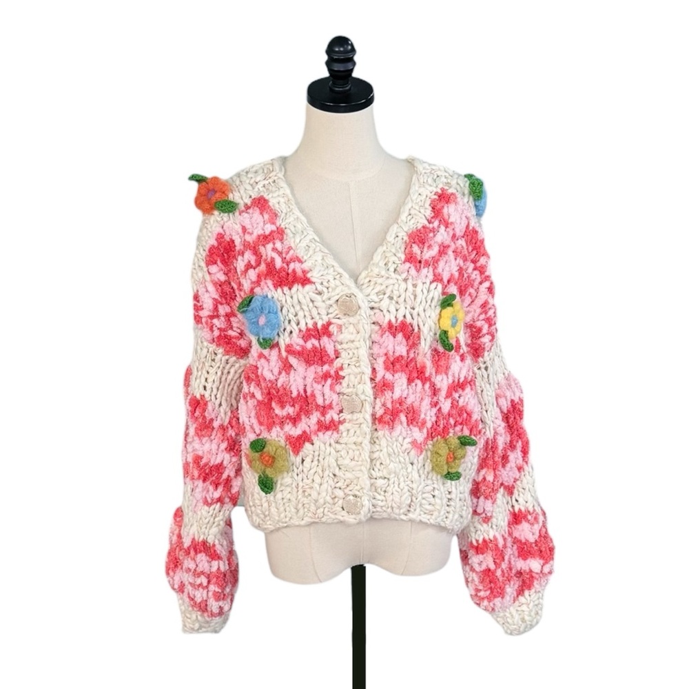 Handknit Cropped Chunky Knit Floral Sweater